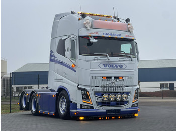 Tegljač VOLVO FH16