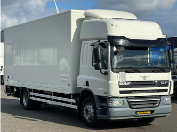 Kamion sandučar DAF CF 65.300 4x2 Gesloten Alu Opbouw / Euro 5 / Laadklep / Apk!: slika Kamion sandučar DAF CF 65.300 4x2 Gesloten Alu Opbouw / Euro 5 / Laadklep / Apk!