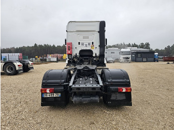 Tegljač Mercedes-Benz Actros 1843: slika Tegljač Mercedes-Benz Actros 1843