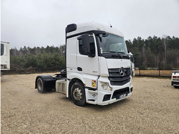 Tegljač Mercedes-Benz Actros 1843: slika Tegljač Mercedes-Benz Actros 1843