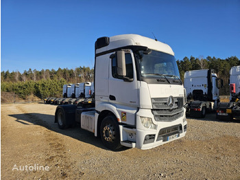 Tegljač MERCEDES-BENZ Actros 1843