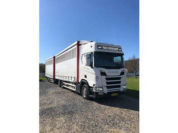 Kamion s ceradom SCANIA R 450