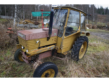 Traktor VALMET 502