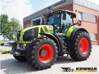 Traktor CLAAS Axion 920