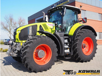 Traktor CLAAS Axion 920