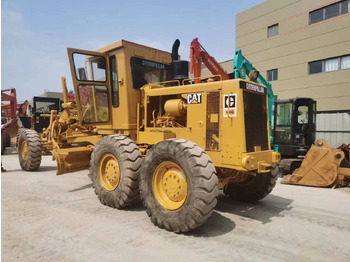 Grejder CATERPILLAR 140G