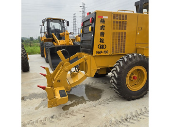 Grejder CATERPILLAR 140H