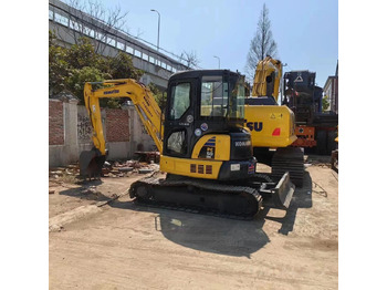 Mini bager KOMATSU PC50MR-2