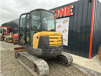 Mini bager Volvo ECR48C: slika Mini bager Volvo ECR48C