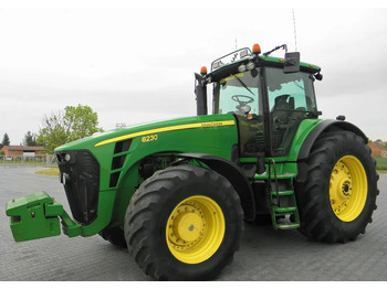 Traktor JOHN DEERE 8030 Series