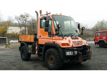 Namjenska/ Posebna vozila UNIMOG U300