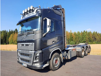 Kamion šumar VOLVO FH 750