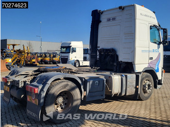 Tegljač Volvo FH 440 FH 4X2 Globetrotter Hydraulik Euro 4: slika Tegljač Volvo FH 440 FH 4X2 Globetrotter Hydraulik Euro 4