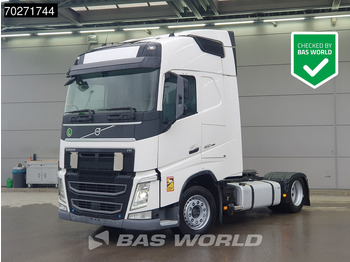 Zakup Volvo FH 460 4X2 Mega 2x Tanks Globetrotter Volvo FH 460 4X2 Mega 2x Tanks Globetrotter: slika Zakup Volvo FH 460 4X2 Mega 2x Tanks Globetrotter Volvo FH 460 4X2 Mega 2x Tanks Globetrotter