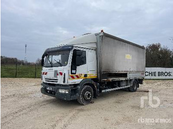 Kamion s ceradom IVECO EuroCargo 160E