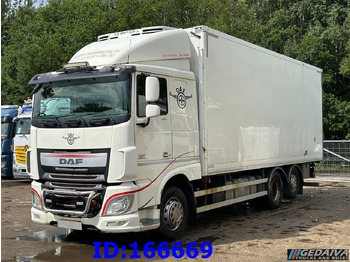 Kamion hladnjača DAF XF 106 460