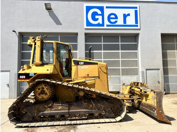 Buldožer Caterpillar D 6 N LGP (110525): slika Buldožer Caterpillar D 6 N LGP (110525)