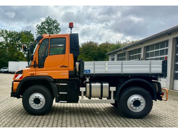 Namjenska/ Posebna vozila Unimog 530 - U530 405 44301 Mercedes Benz 405: slika Namjenska/ Posebna vozila Unimog 530 - U530 405 44301 Mercedes Benz 405