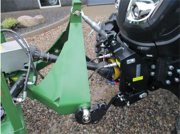 Traktor Solis 60 Med frontlift, frontPTO og Thyregod kost: slika Traktor Solis 60 Med frontlift, frontPTO og Thyregod kost Traktor Solis 60 Med frontlift, frontPTO og Thyregod kost: slika Traktor Solis 60 Med frontlift, frontPTO og Thyregod kost