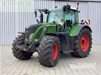 Traktor FENDT 718 Vario