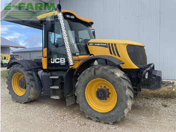 Traktor JCB