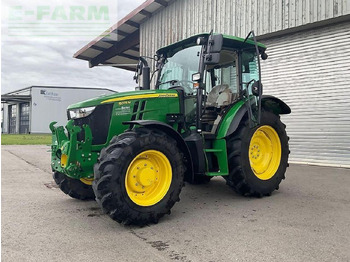 Traktor JOHN DEERE 5075M