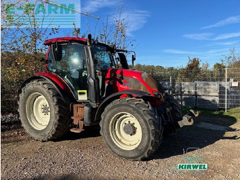 Traktor VALTRA N104