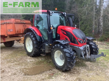 Traktor VALTRA N104