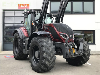 Traktor VALTRA T-series