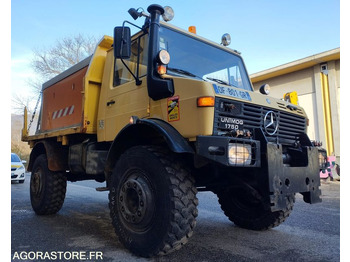 Kamion UNIMOG