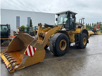 Utovarivač na kotačima CATERPILLAR 966K