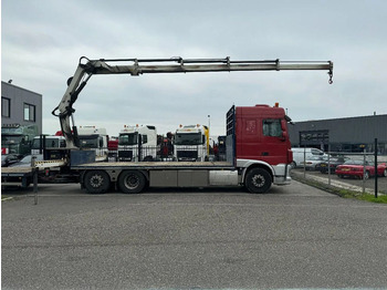 Kamion s kranom DAF XF 510