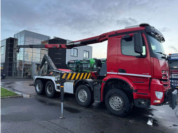 Kamion s kranom MERCEDES-BENZ Arocs 4145