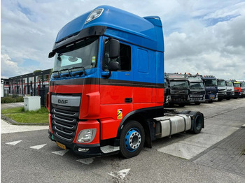 Tegljač DAF XF 440