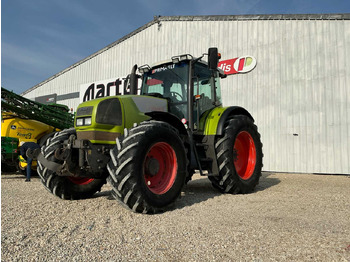 Traktor CLAAS