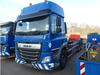 Kamion s kukastom dizalicom DAF CF 440