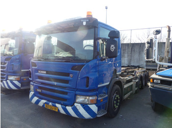 Kamion s kukastom dizalicom SCANIA P 360