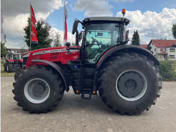 Traktor MASSEY FERGUSON 8735