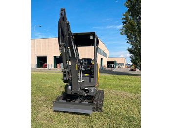 Novi Mini bager Miniescavatore Volvo ECR18E: slika Novi Mini bager Miniescavatore Volvo ECR18E