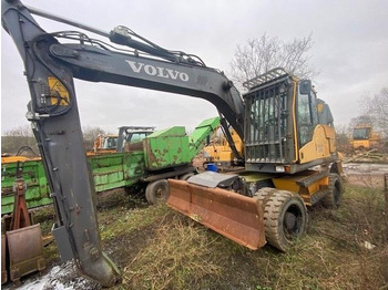 Bager na kotačima VOLVO EW140C