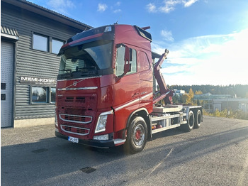 Kamion s kukastom dizalicom VOLVO FH13 540