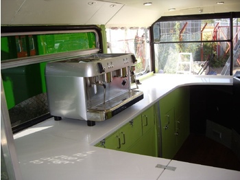 Autobus na kat MCW METROBUS British Double Decker Bus Pub Bar Cafe Restaurant: slika Autobus na kat MCW METROBUS British Double Decker Bus Pub Bar Cafe Restaurant Autobus na kat MCW METROBUS British Double Decker Bus Pub Bar Cafe Restaurant: slika Autobus na kat MCW METROBUS British Double Decker Bus Pub Bar Cafe Restaurant