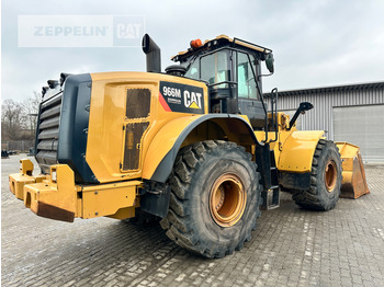 Utovarivač na kotačima CATERPILLAR 966M