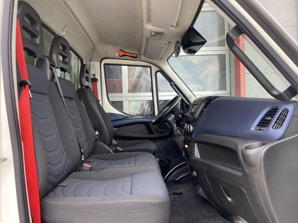 Dostavno vozilo s ceradom Iveco Daily 65C21 3,6m P+P+LBW Klima Automat. Webasto: slika Dostavno vozilo s ceradom Iveco Daily 65C21 3,6m P+P+LBW Klima Automat. Webasto