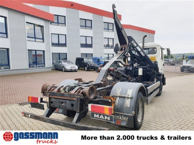 Kamion s kukastom dizalicom, Kamion s kranom MAN 14.152 F 4x2 BB mit Kran Hiab 060-2: slika Kamion s kukastom dizalicom, Kamion s kranom MAN 14.152 F 4x2 BB mit Kran Hiab 060-2 Kamion s kukastom dizalicom, Kamion s kranom MAN 14.152 F 4x2 BB mit Kran Hiab 060-2: slika Kamion s kukastom dizalicom, Kamion s kranom MAN 14.152 F 4x2 BB mit Kran Hiab 060-2
