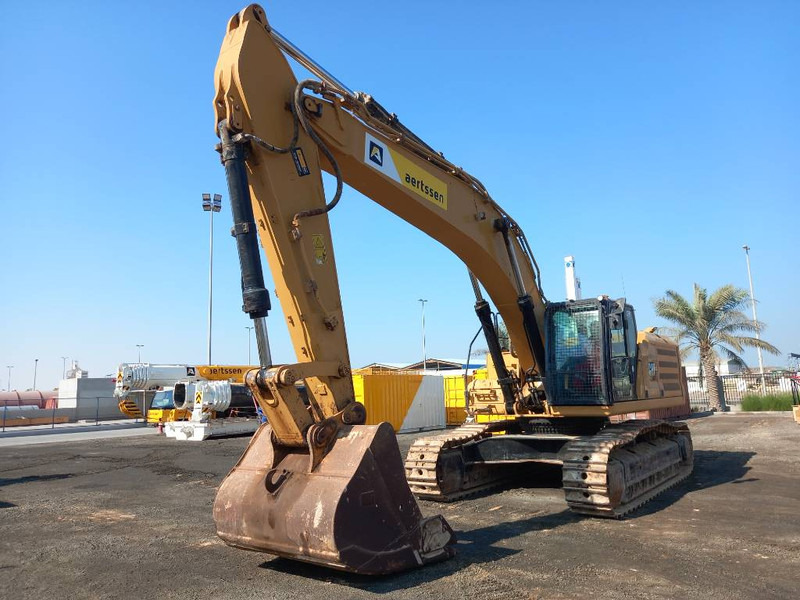 Bager gusjeničar Cat 350 (Abu Dhabi): slika Bager gusjeničar Cat 350 (Abu Dhabi)