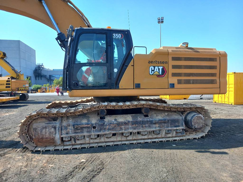 Bager gusjeničar Cat 350 (Abu Dhabi): slika Bager gusjeničar Cat 350 (Abu Dhabi)