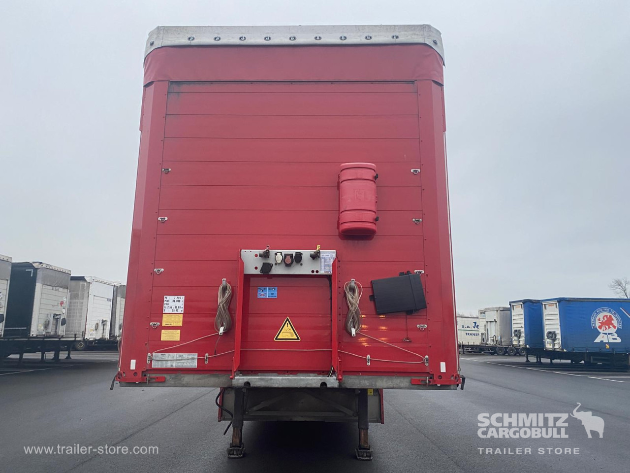 Poluprikolica s ceradom SCHMITZ Curtainsider Standard: slika Poluprikolica s ceradom SCHMITZ Curtainsider Standard