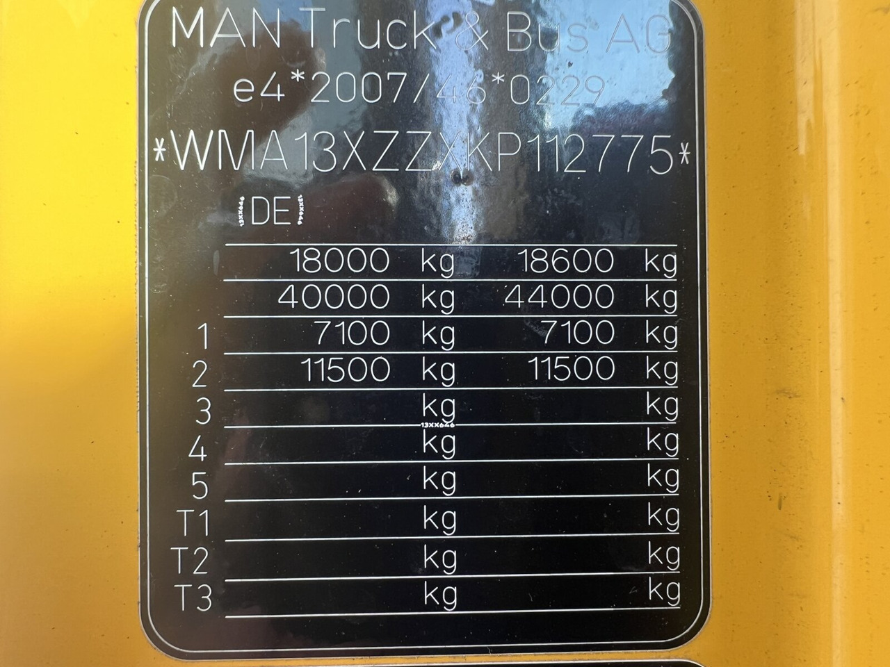 Tegljač MAN TGX 18.500 4X2 LLS TGX 18.500 4X2 LLS, Retarder, Vollumer: slika Tegljač MAN TGX 18.500 4X2 LLS TGX 18.500 4X2 LLS, Retarder, Vollumer Tegljač MAN TGX 18.500 4X2 LLS TGX 18.500 4X2 LLS, Retarder, Vollumer: slika Tegljač MAN TGX 18.500 4X2 LLS TGX 18.500 4X2 LLS, Retarder, Vollumer