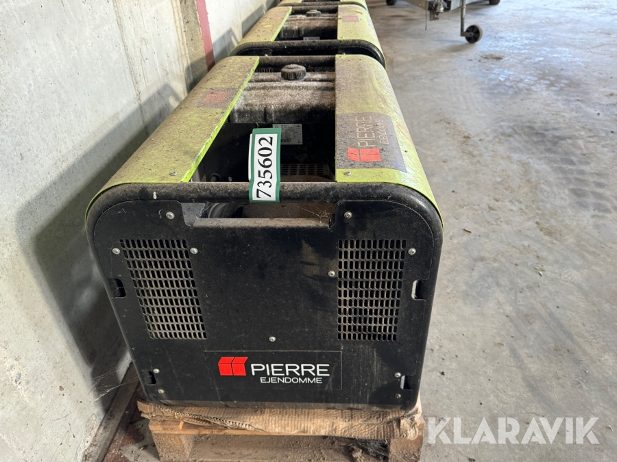 Generatorski set Generator Pramac S12000: slika Generatorski set Generator Pramac S12000